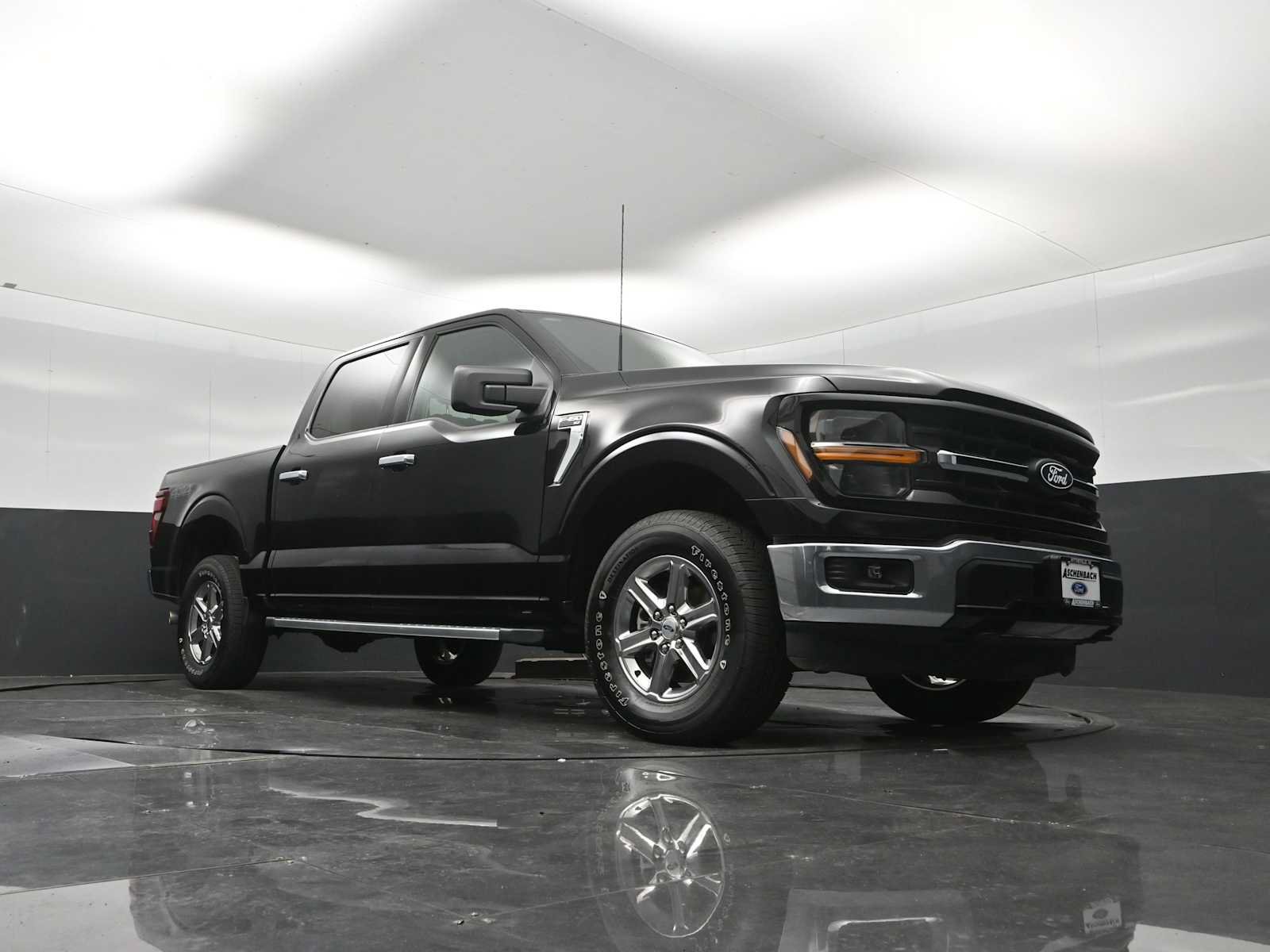 Certified 2025 Ford F150 XLT w/ Equipment Group 301A Standard AWD/4WD image 39