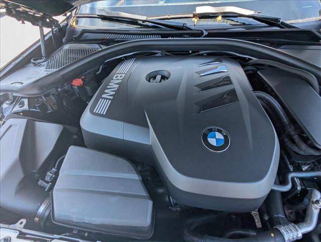 Used 2025 BMW 330i 330i w/ Premium Package image 16