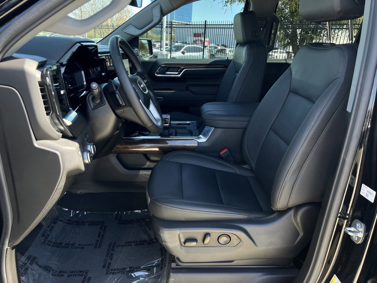 Used 2024 GMC Sierra 1500 Elevation w/ Elevation Premium Package image 25