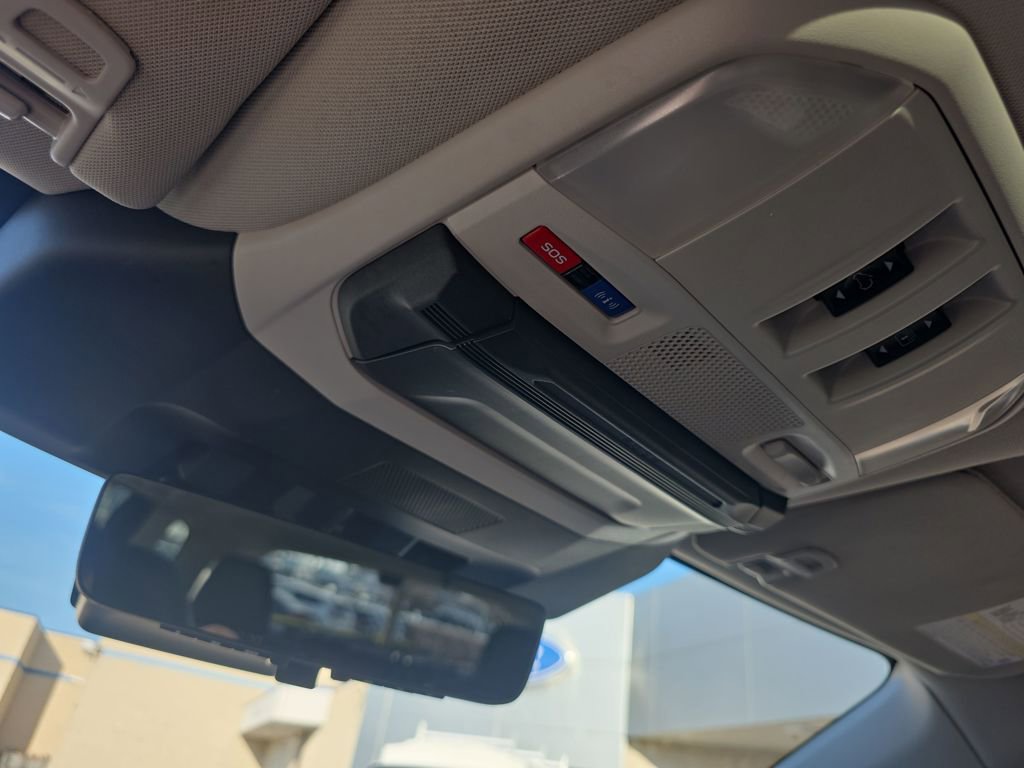 Used 2024 Subaru Ascent Touring image 38