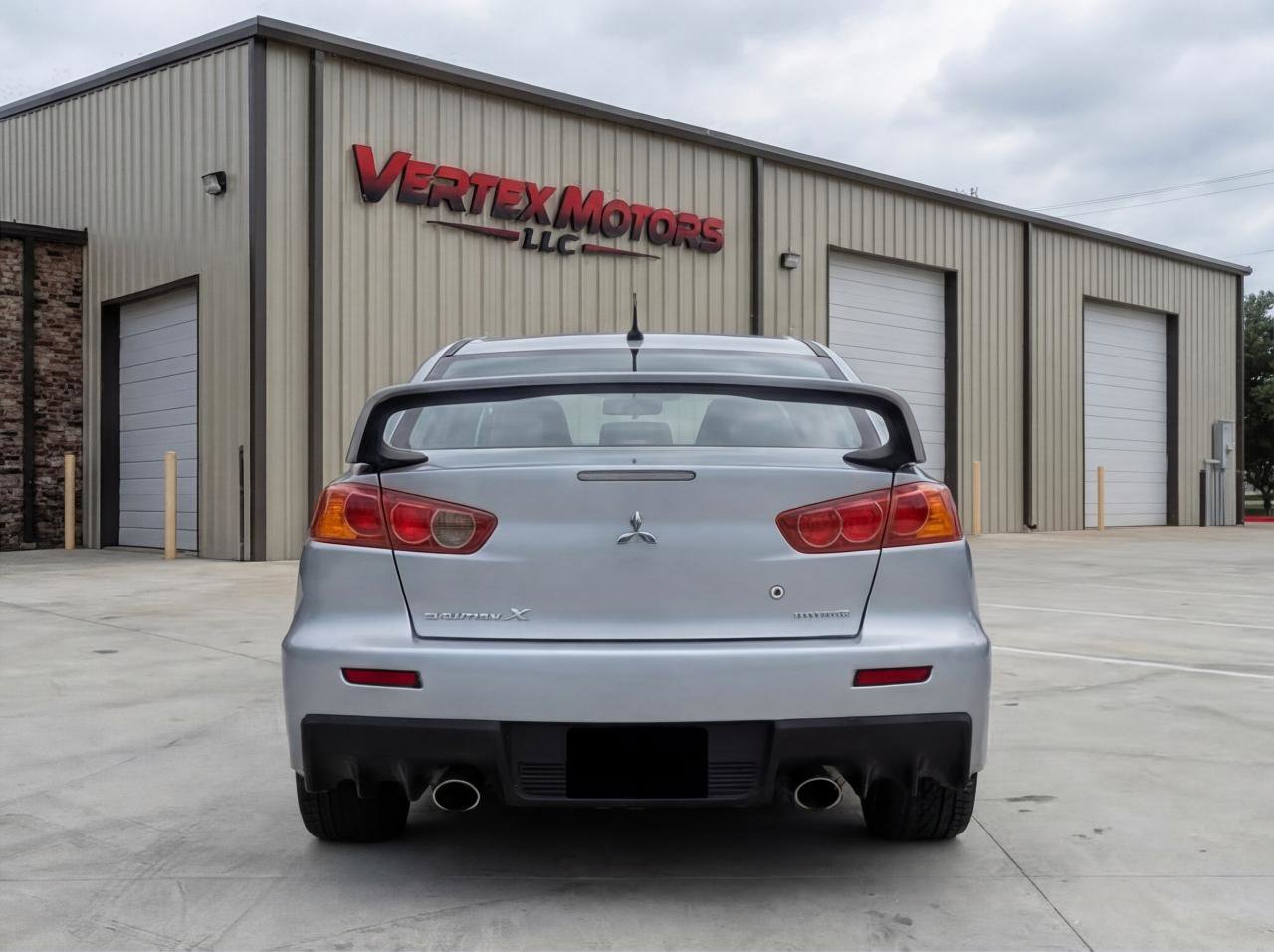 Used 2014 Mitsubishi Lancer Evolution GSR image 4