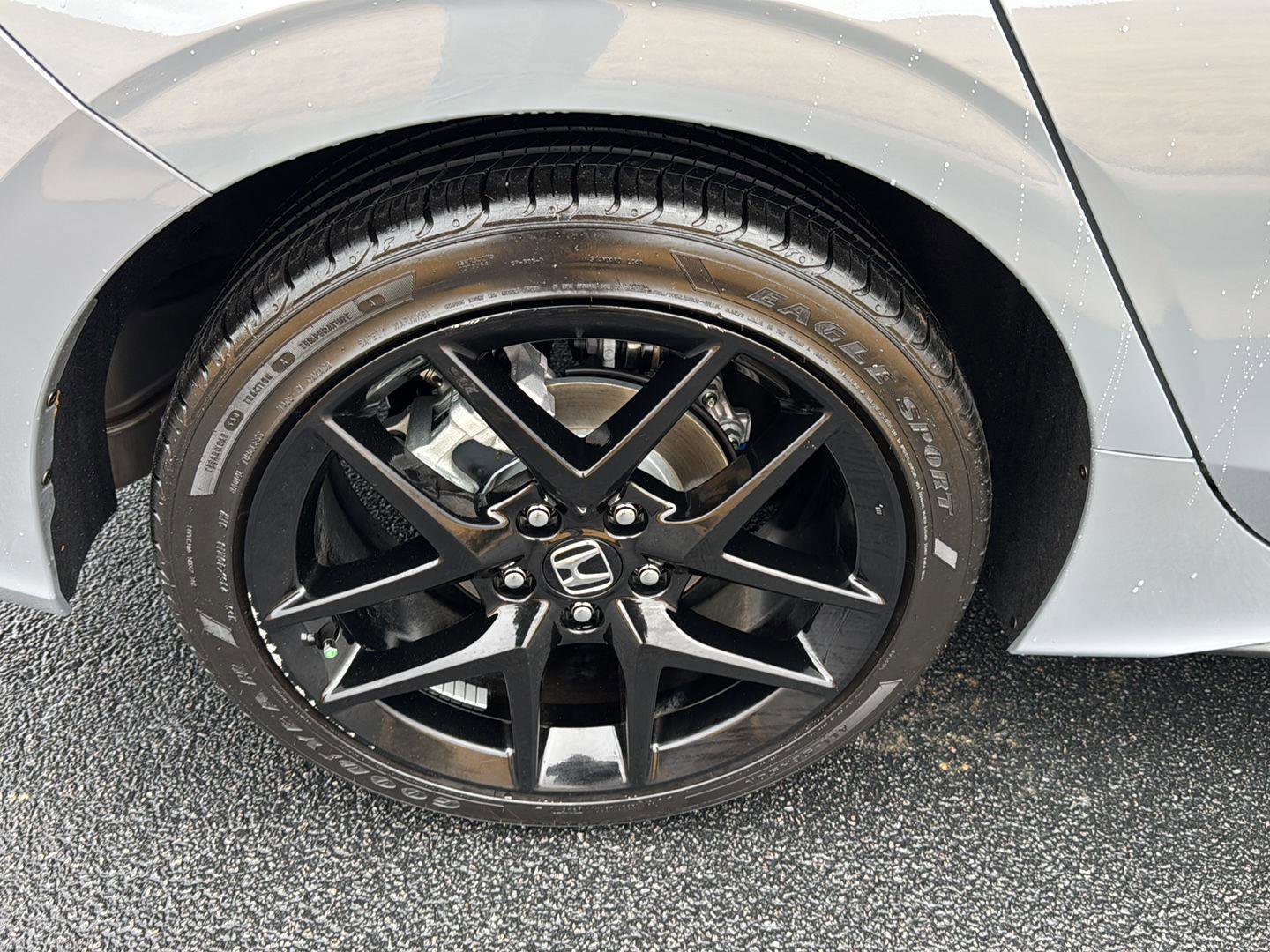 Used 2025 Honda Civic Sport image 31