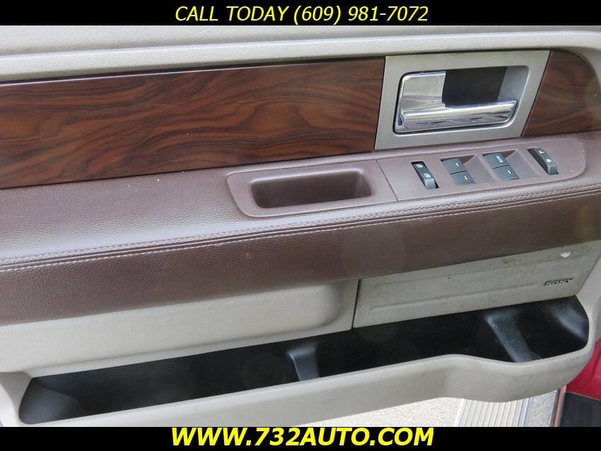 Used 2010 Ford F150 Platinum image 28