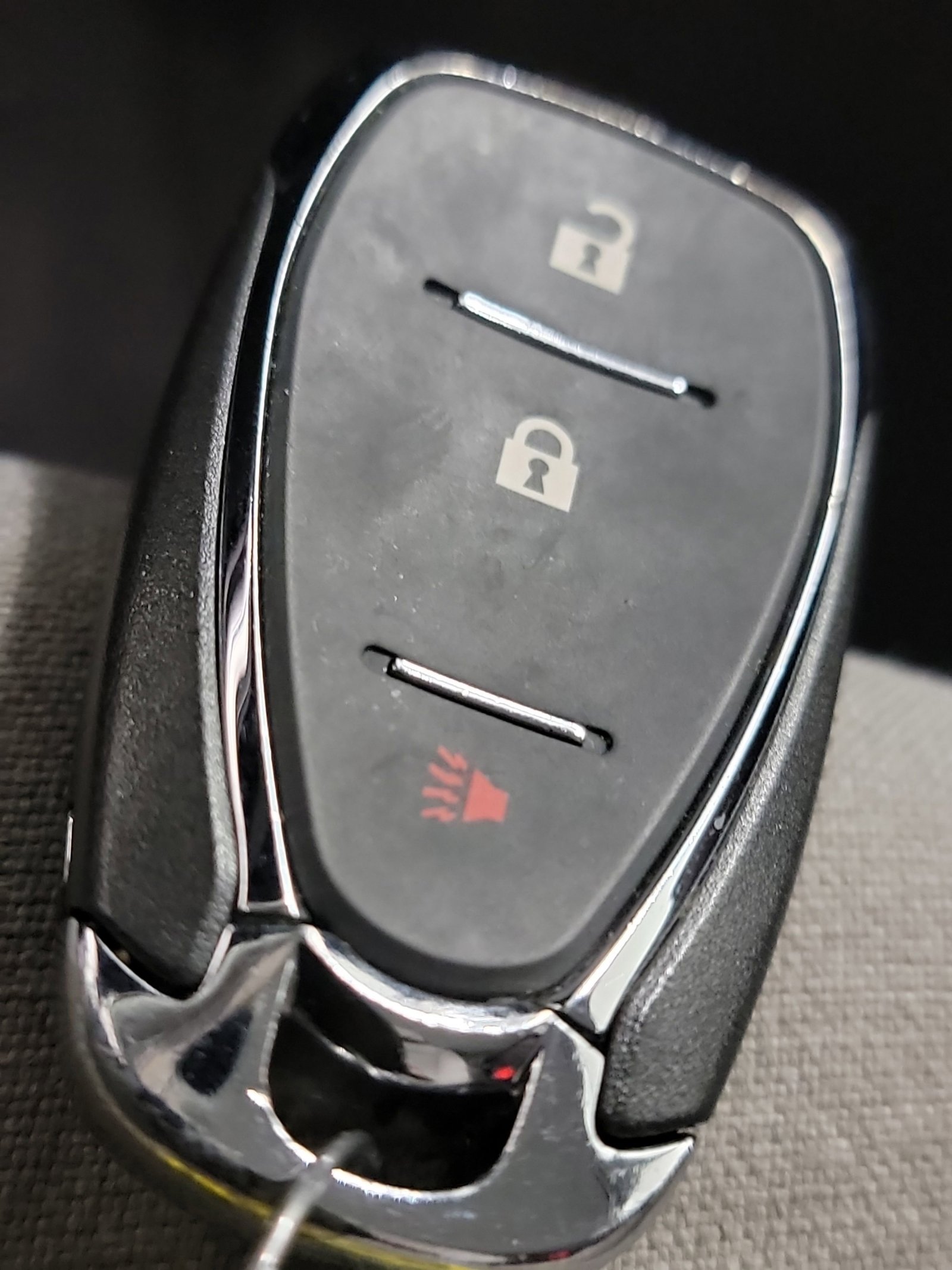 Used 2023 Chevrolet Equinox LS image 28