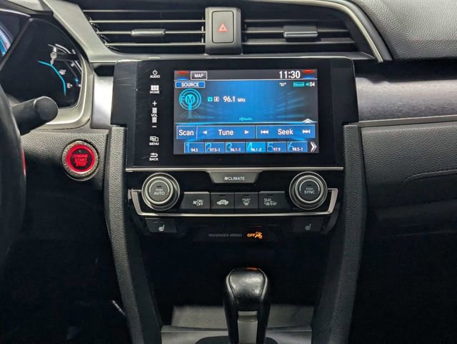 Used 2017 Honda Civic Touring image 9