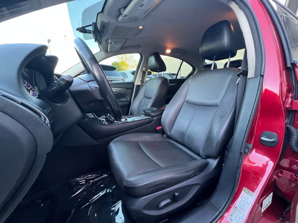 Used 2015 INFINITI Q50 RWD image 10