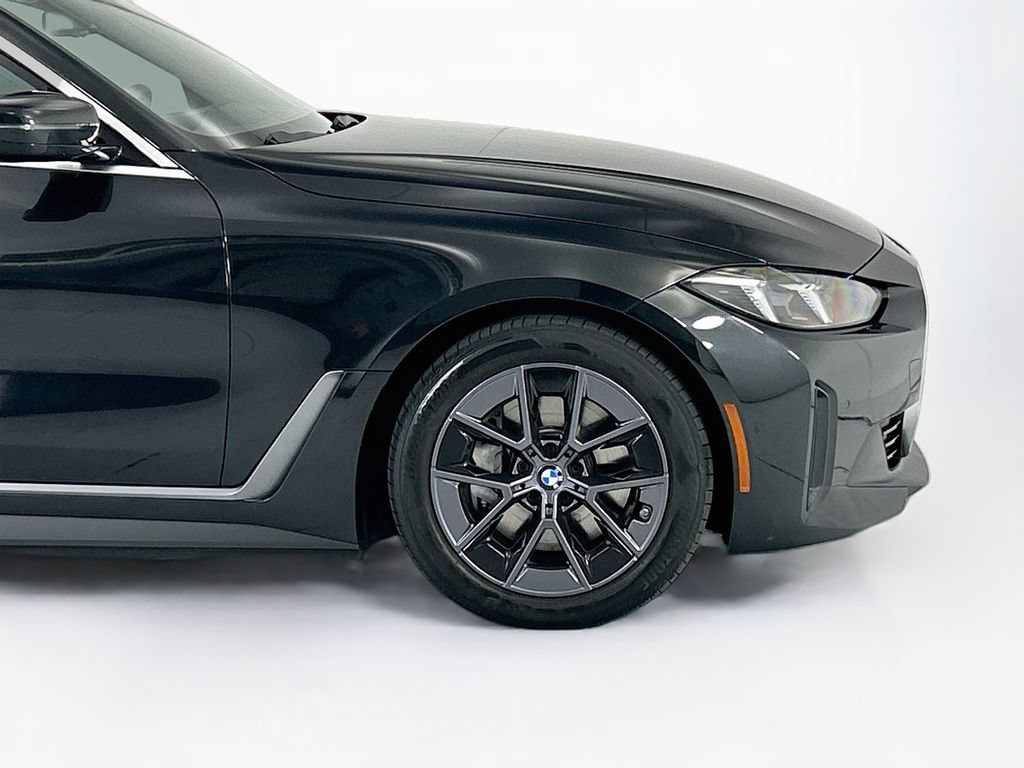 Used 2025 BMW i4 xDrive40i AWD/4WD image 11