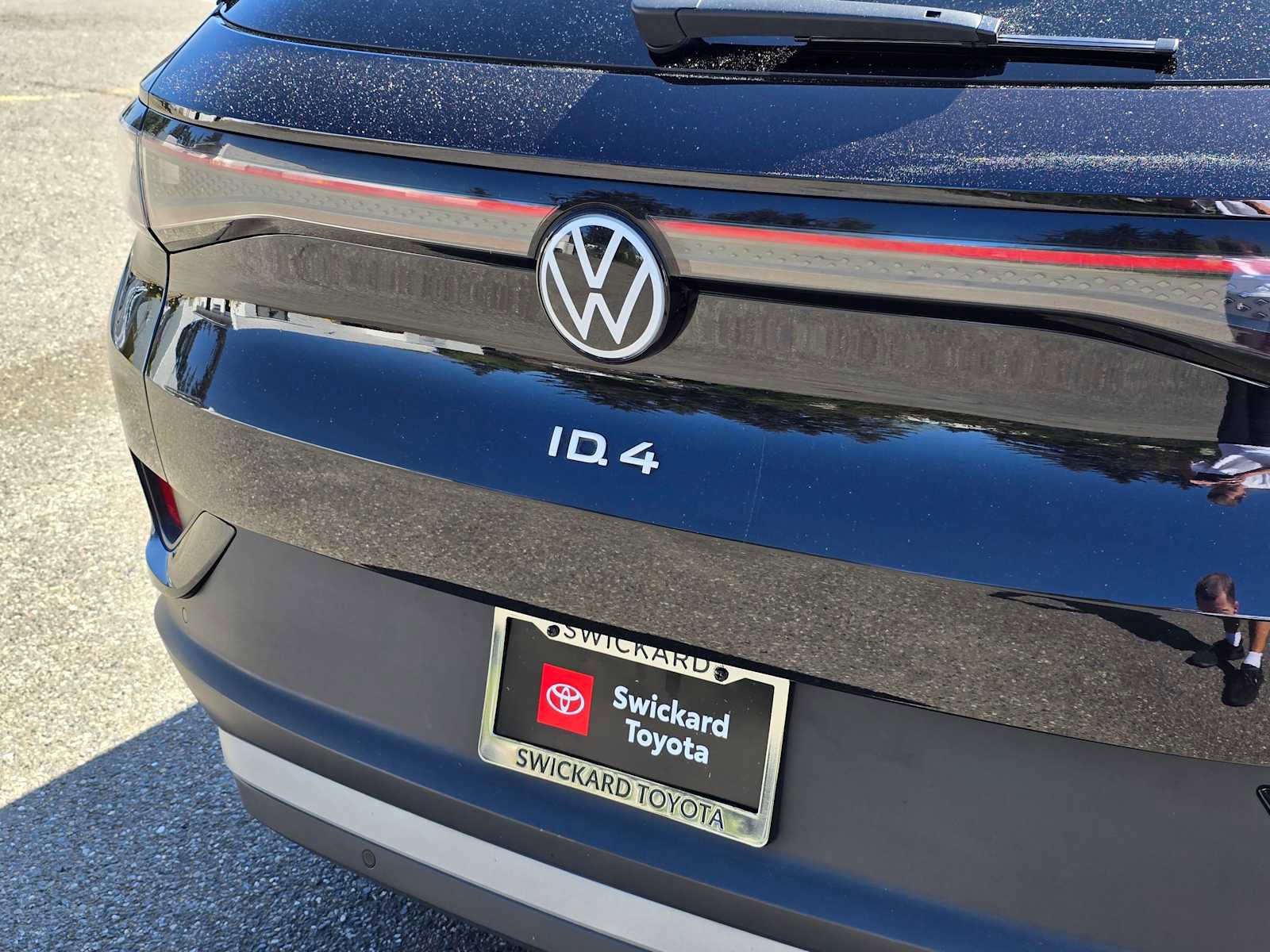 Used 2023 Volkswagen ID.4 Pro S AWD/4WD image 15