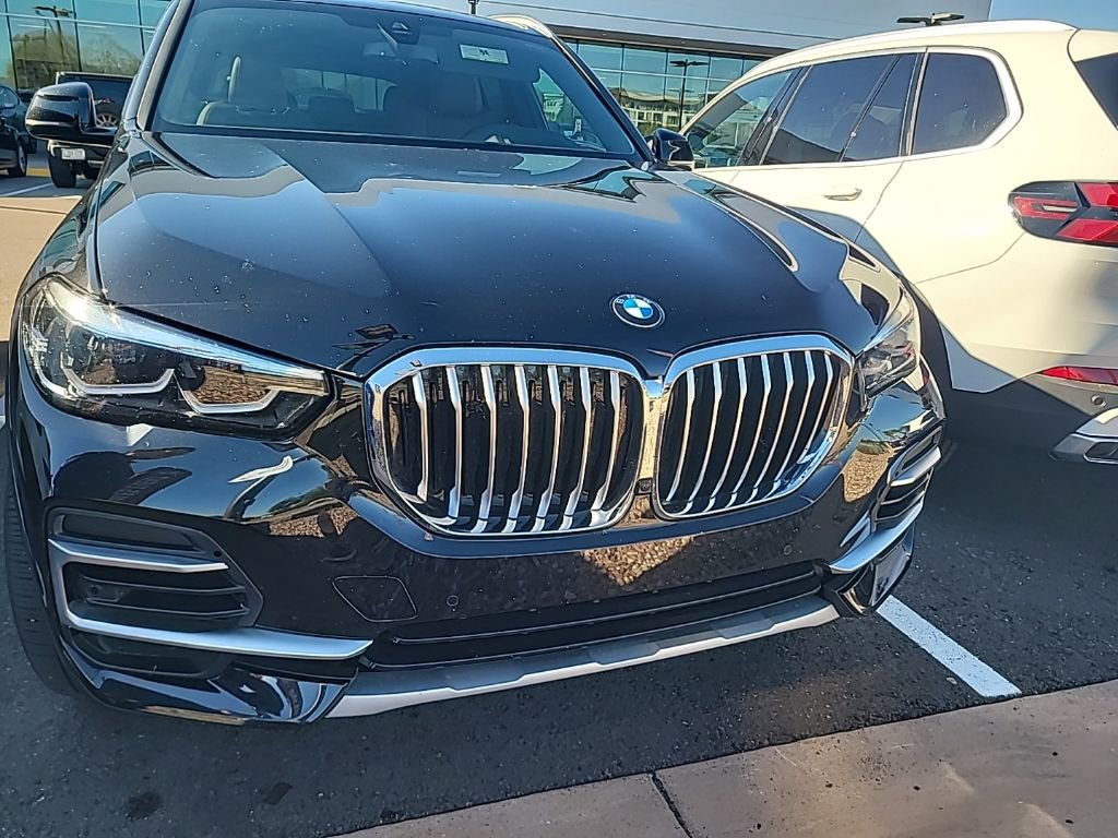 Certified 2023 BMW X5 sDrive40i w/ Premium Package image 4