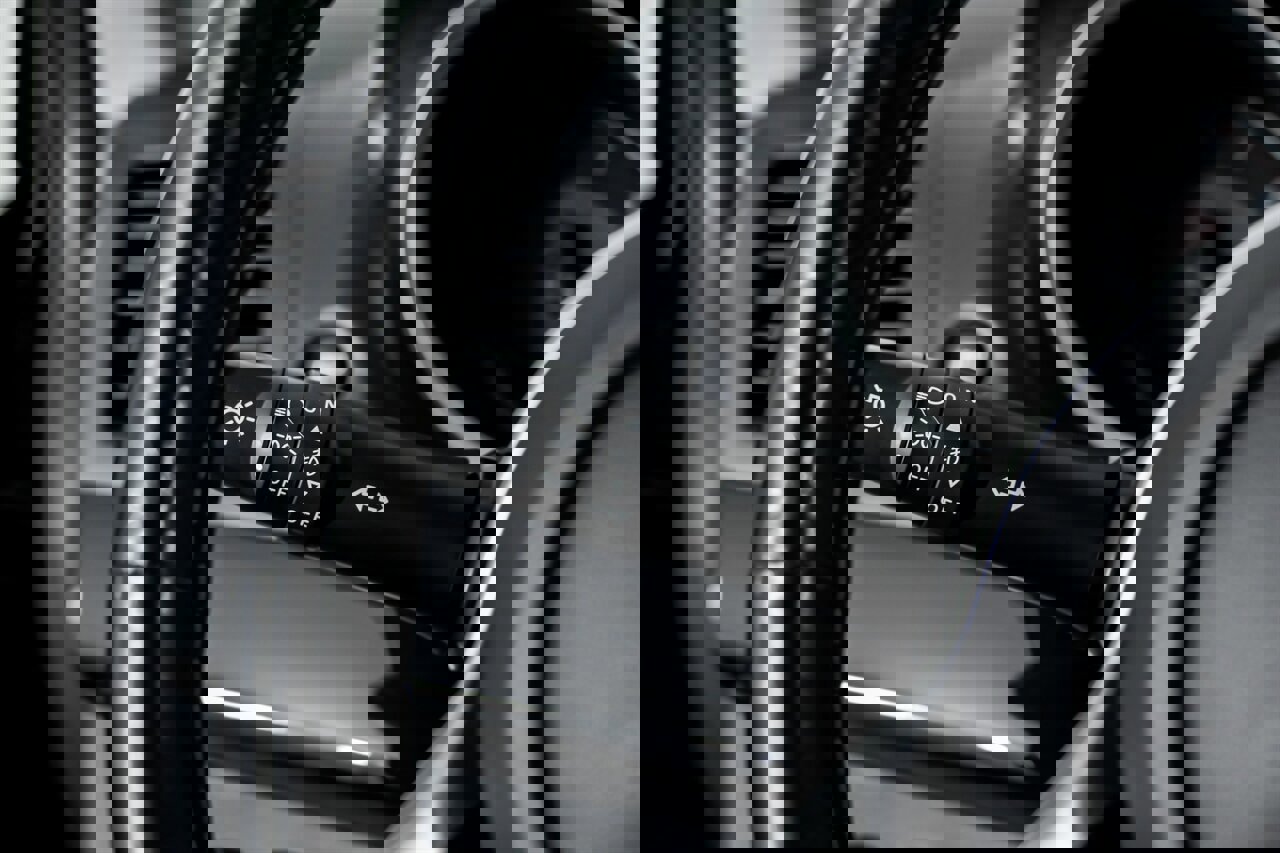 Used 2015 Mitsubishi Lancer Evolution GSR image 27