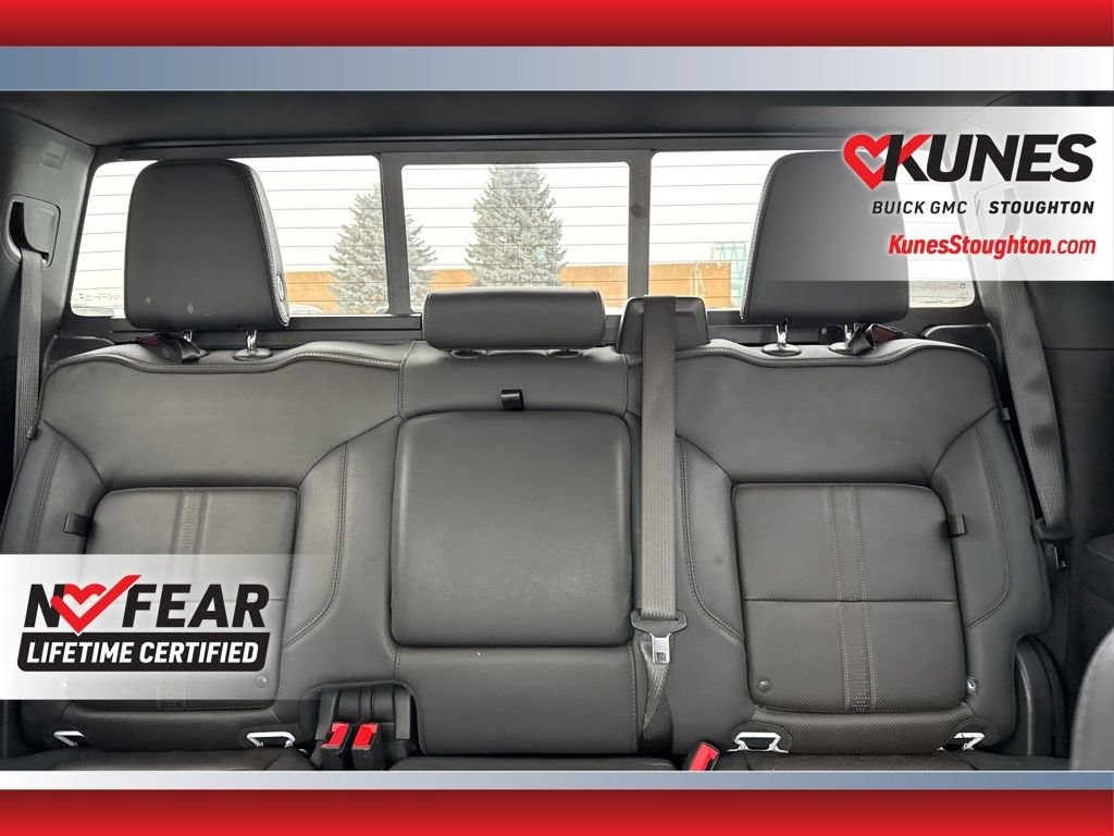 Used 2024 Chevrolet Silverado 1500 High Country w/ High Country Premium Package image 27