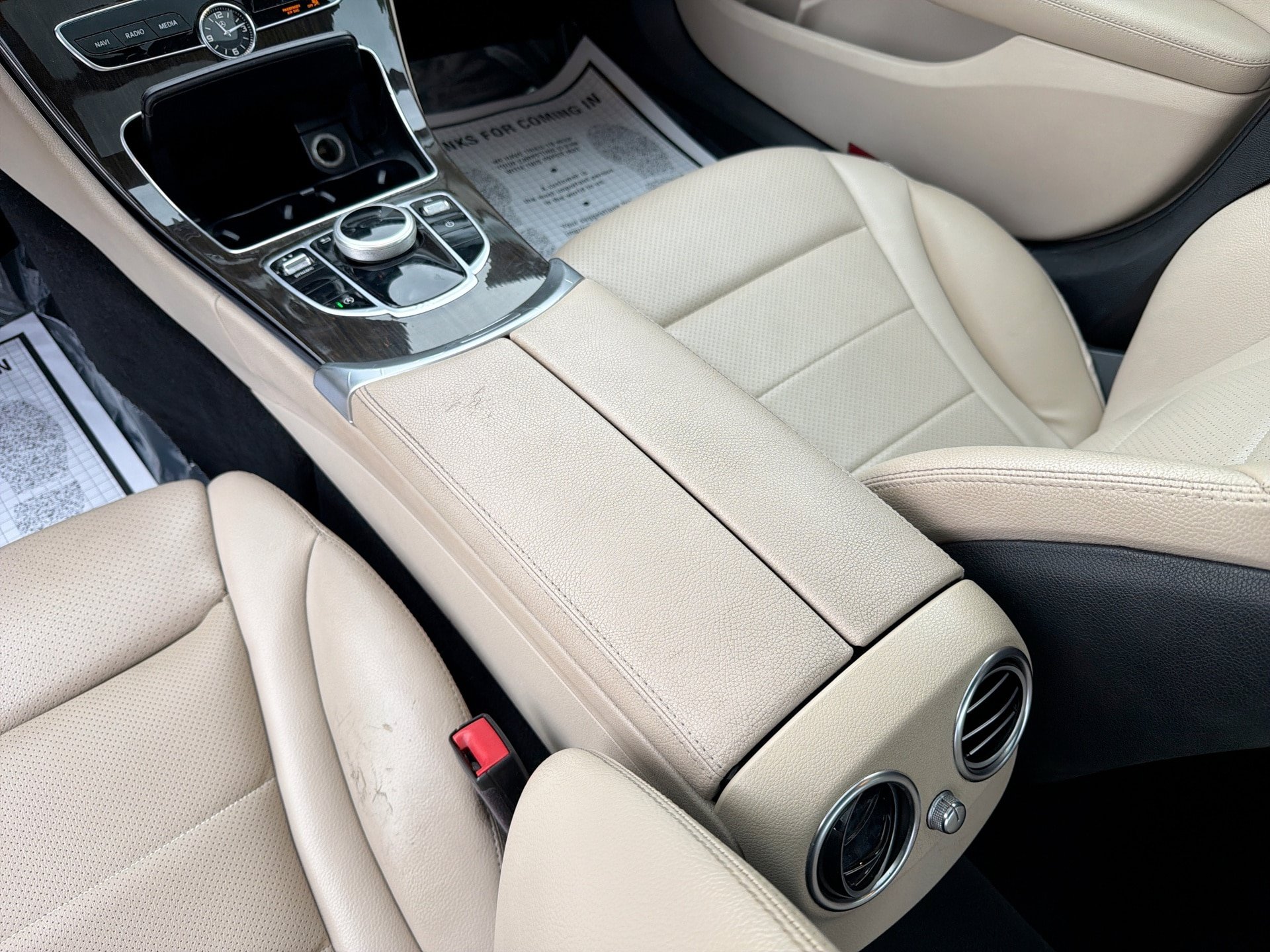 Used 2019 Mercedes-Benz C 300 Sedan image 23
