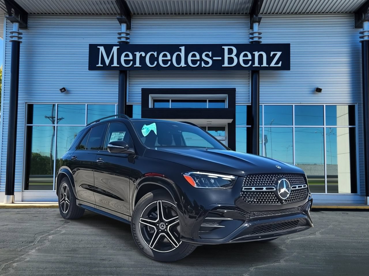 New 2026 Mercedes-Benz GLE 350 4MATIC image 1