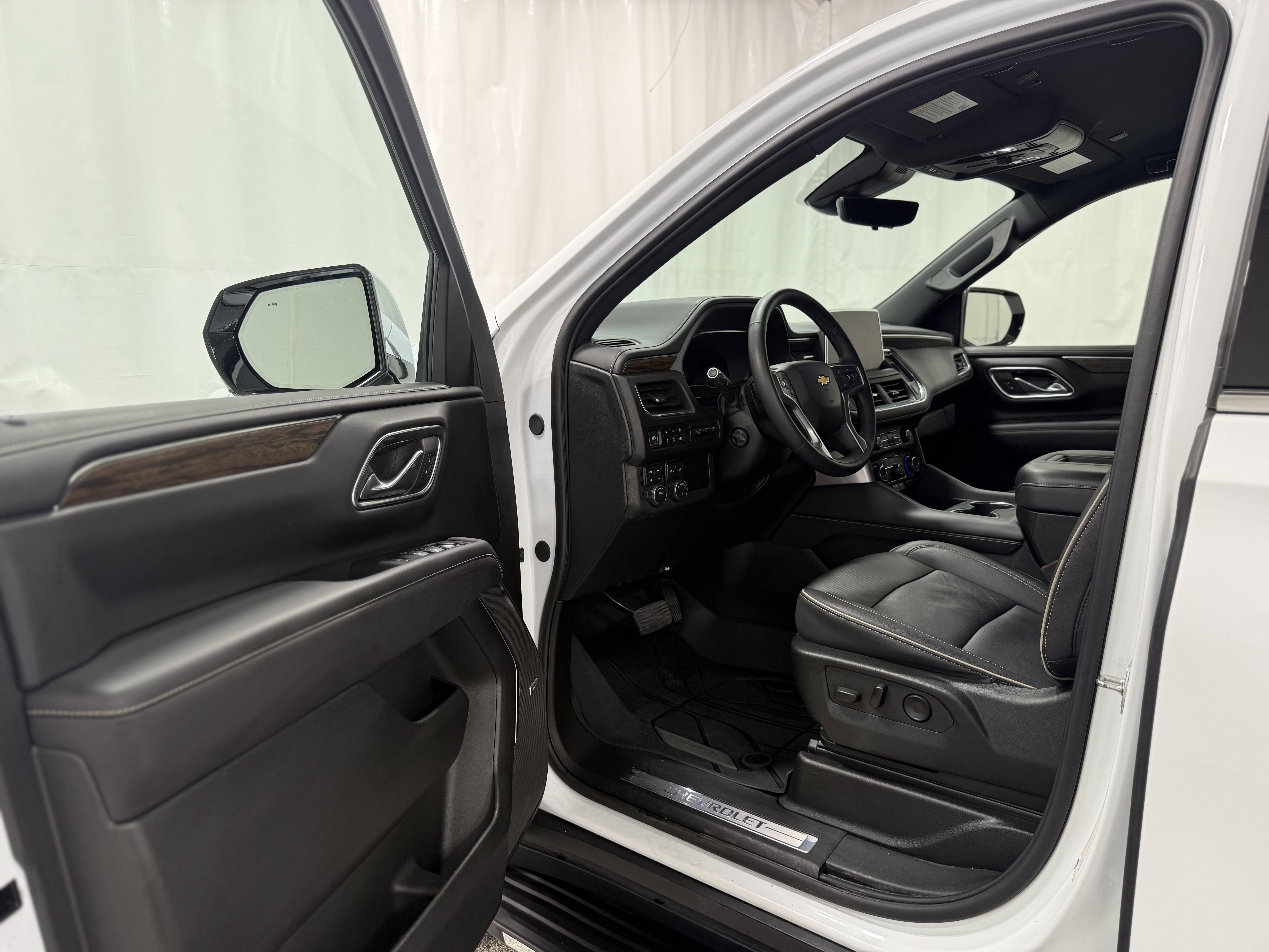 Used 2024 Chevrolet Tahoe Premier image 12