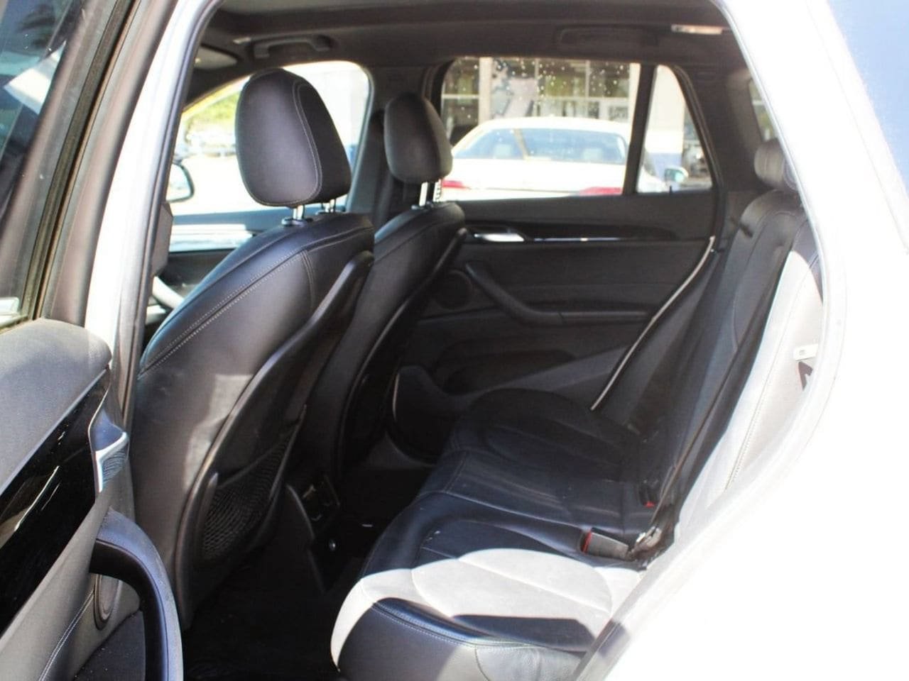 Used 2018 BMW X1 sDrive28i FWD image 12