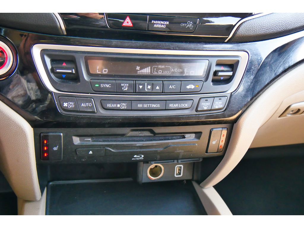 Used 2022 Honda Pilot Touring image 27