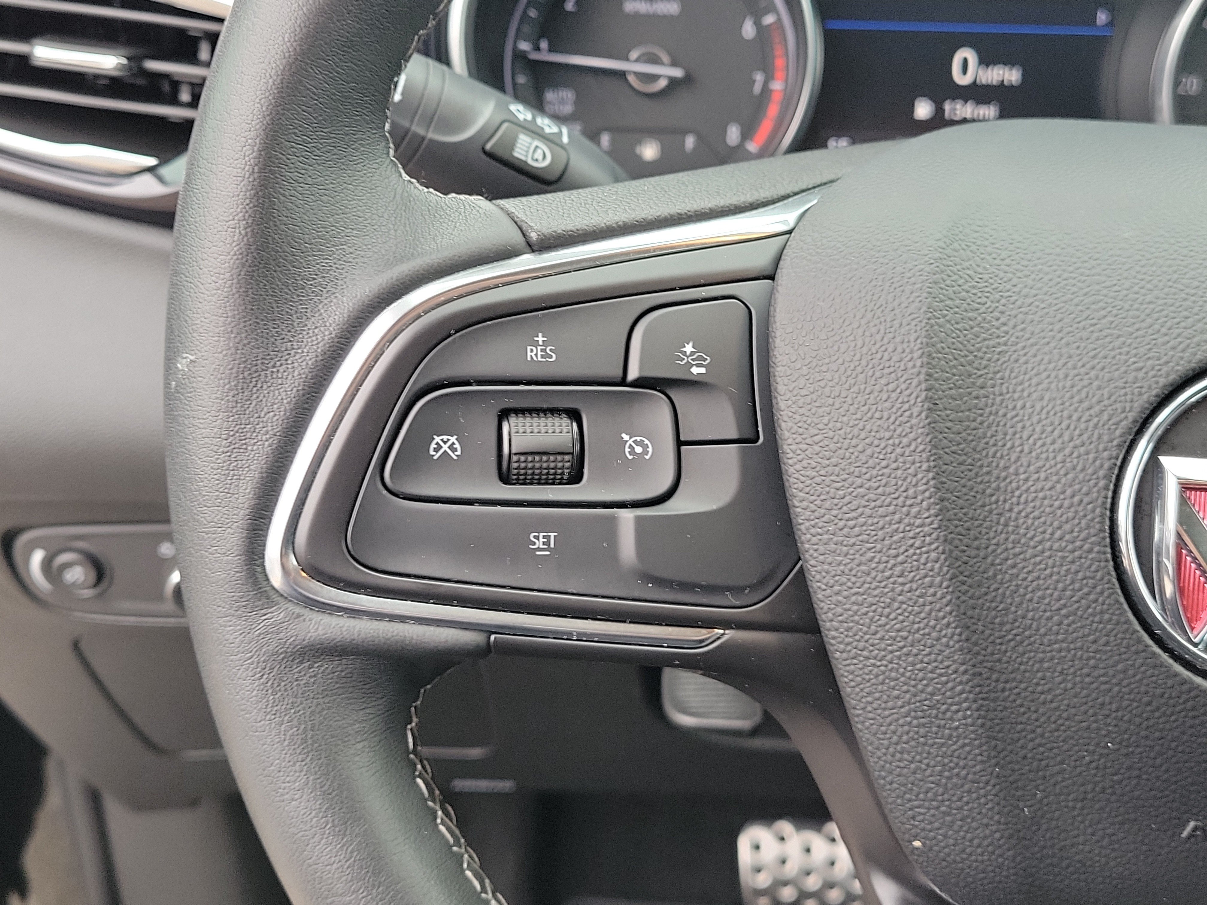 Used 2023 Buick Encore GX Select w/ Sport Touring Package FWD image 22