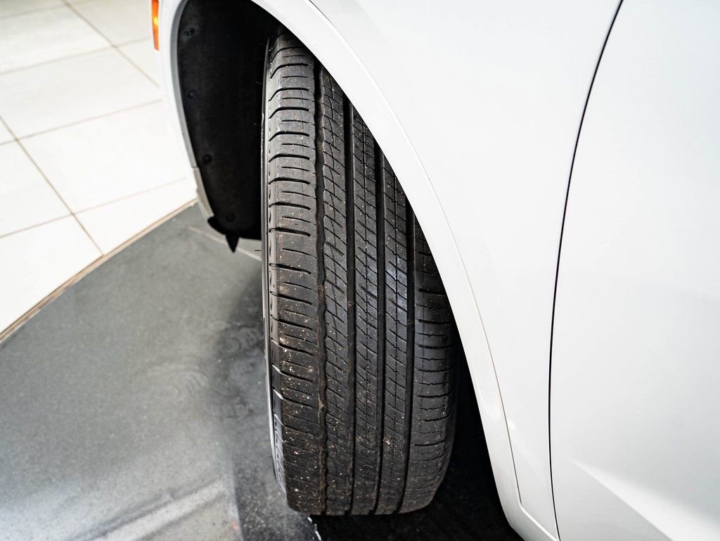 Used 2023 Cadillac XT6 Sport image 39