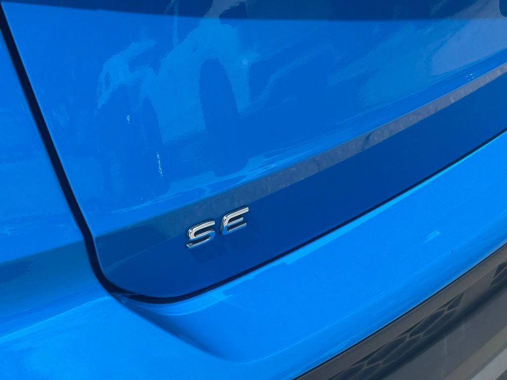 Certified 2022 Volkswagen Taos SE FWD image 31