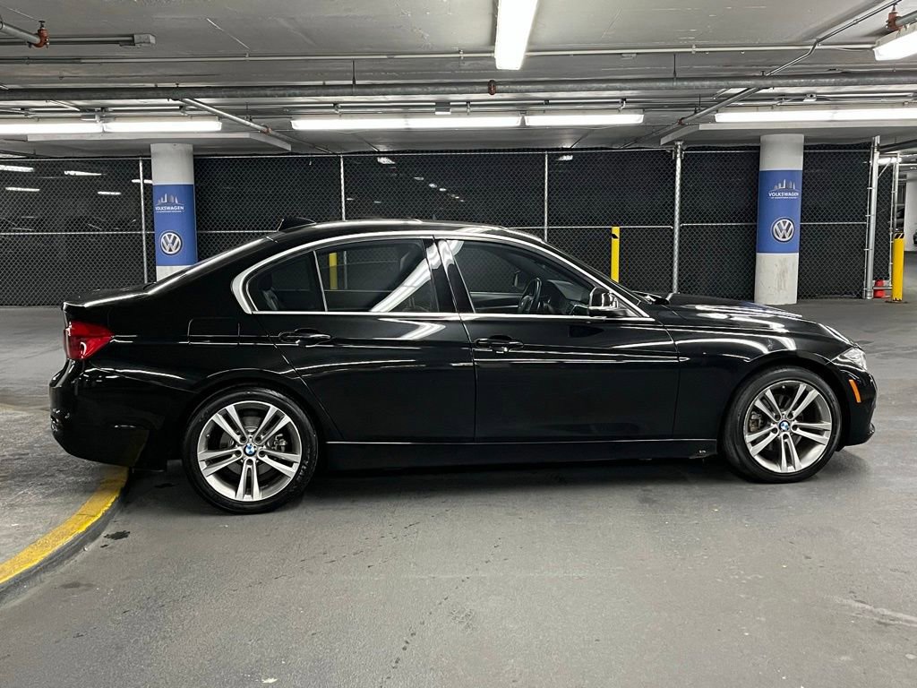 Used 2018 BMW 330i Sedan image 38