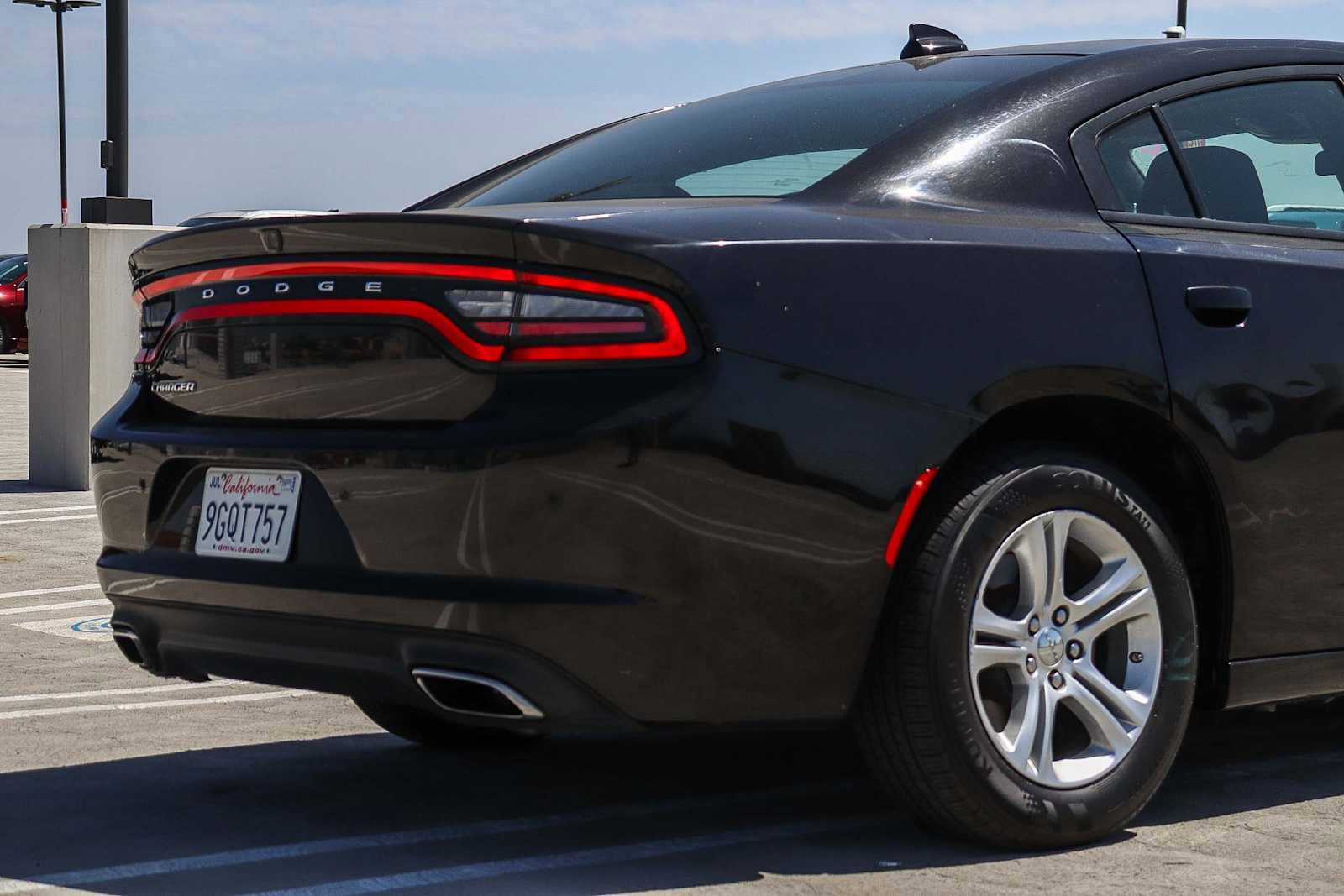 Used 2023 Dodge Charger SXT RWD image 9
