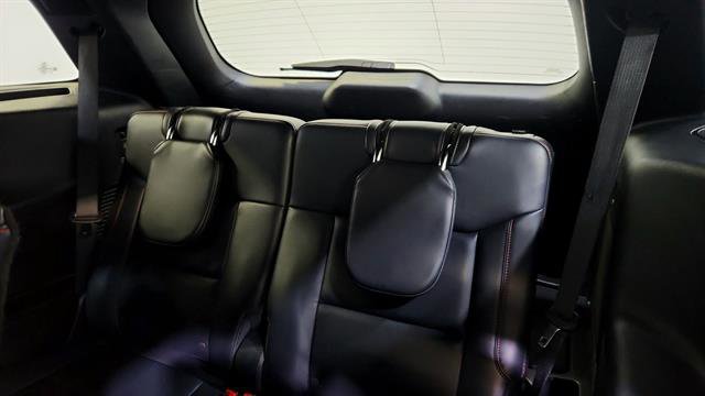 Used 2025 Ford Explorer ST-Line w/ ST-Line Street Pack image 23