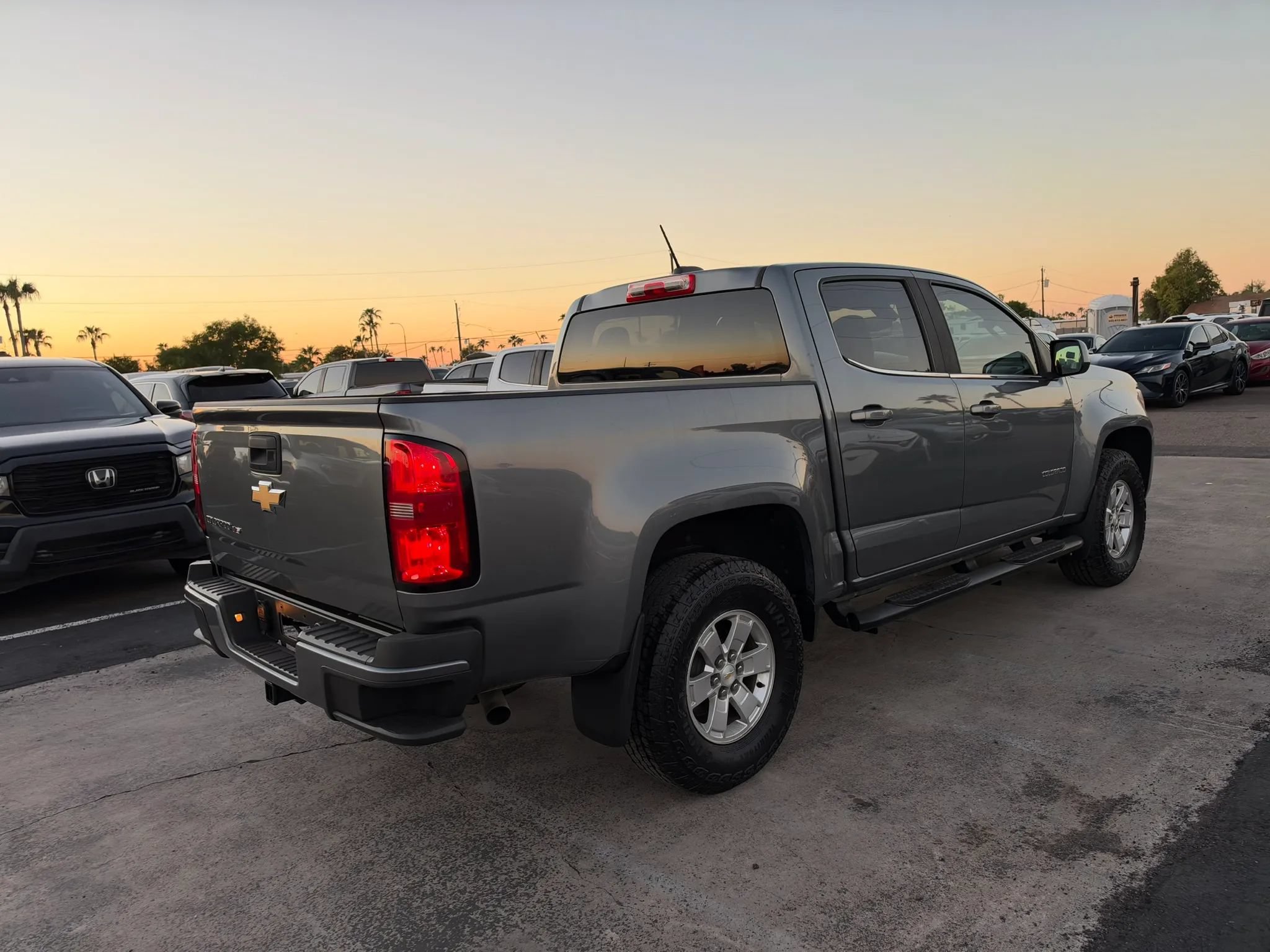 Used 2019 Chevrolet Colorado W/T w/ WT Convenience Package RWD image 5