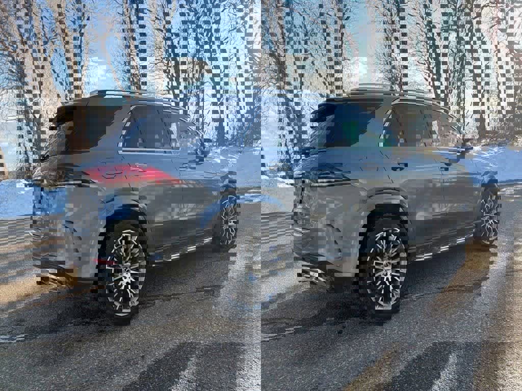 Used 2022 Mercedes-Benz GLE 350 4MATIC image 5