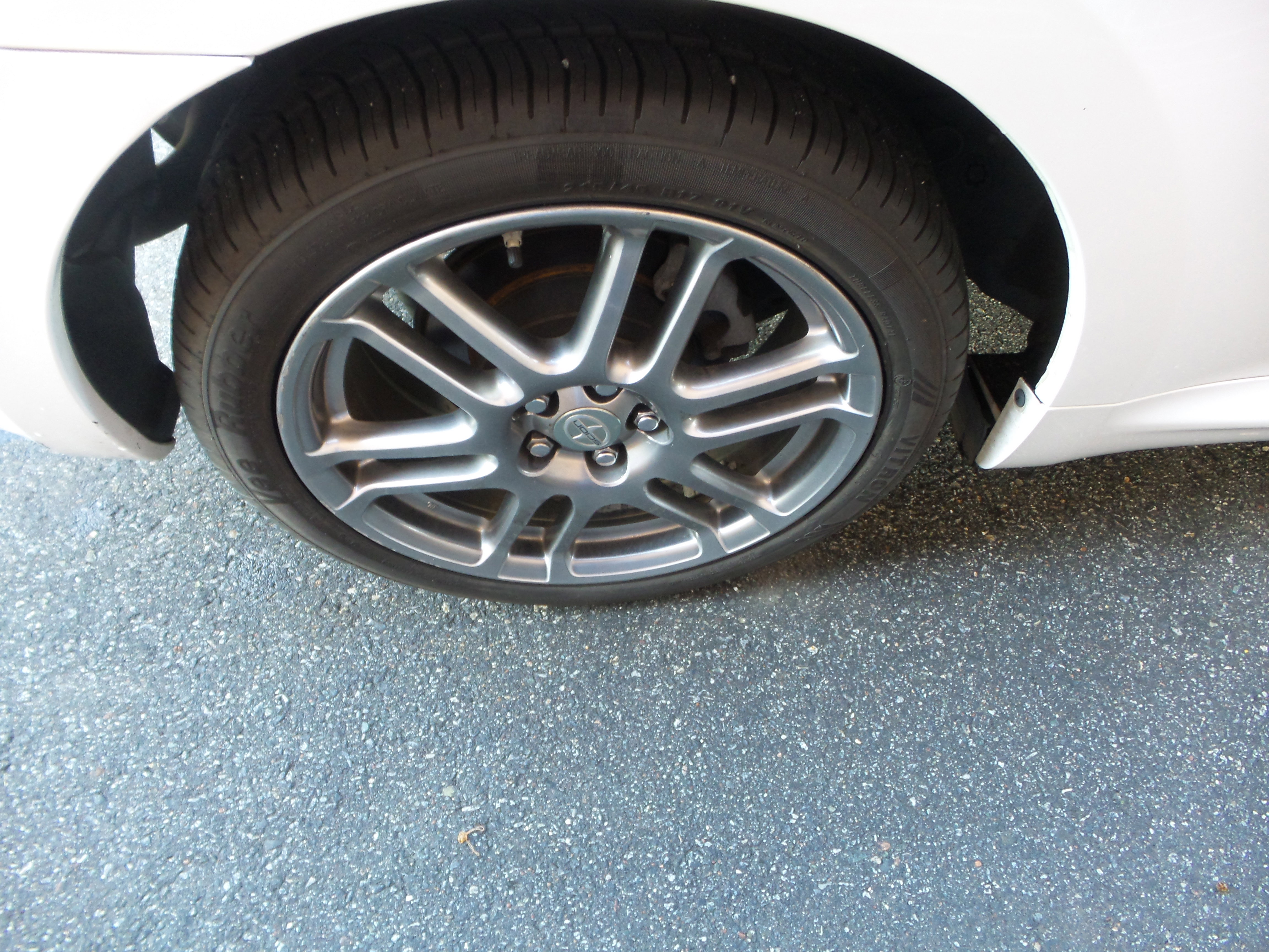 Used 2009 Scion tC image 23