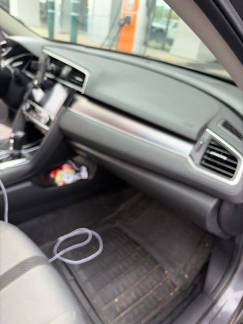 Used 2018 Honda Civic EX-T image 32