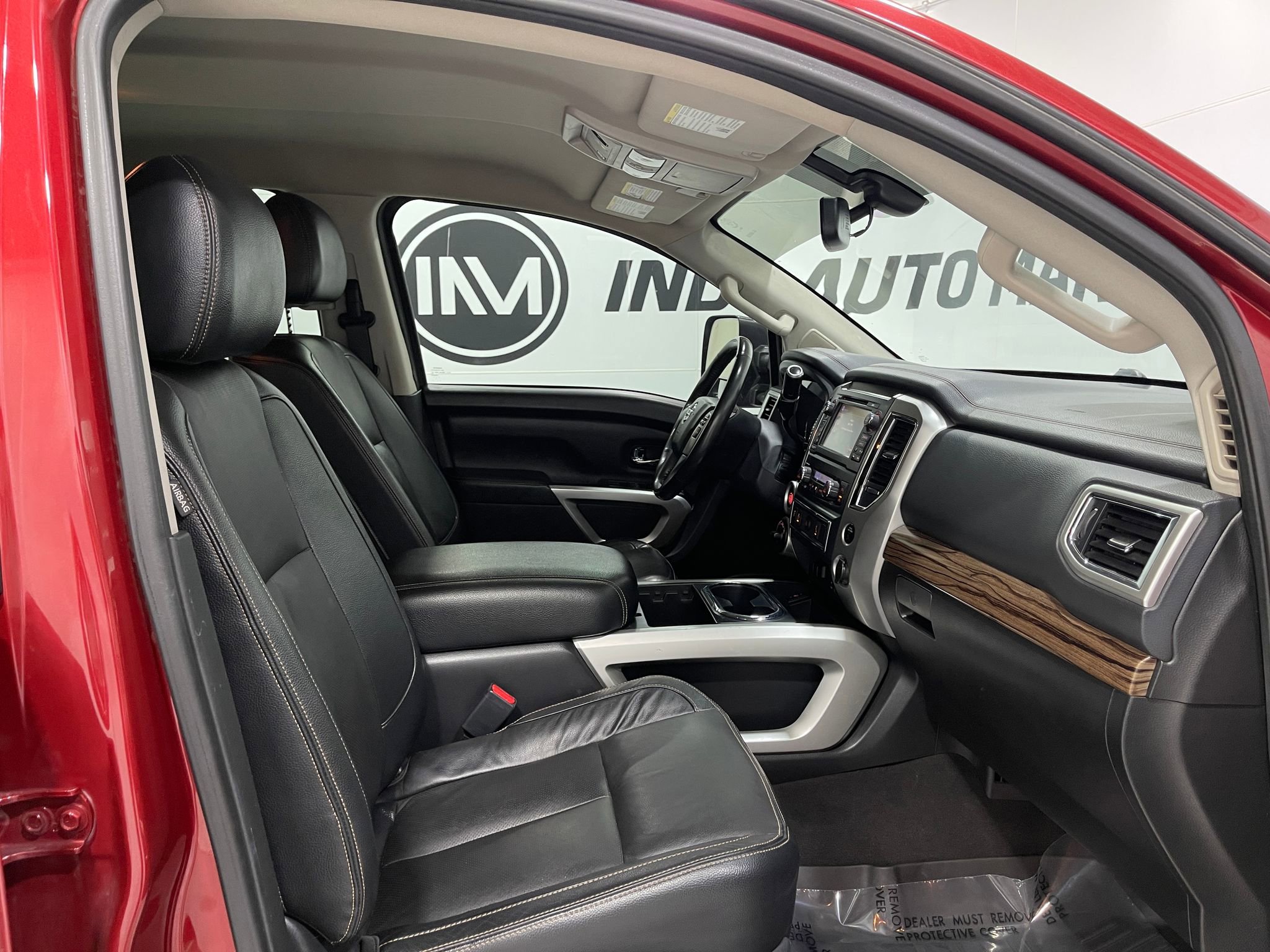 Used 2017 Nissan Titan SL w/ Chrome Package image 30
