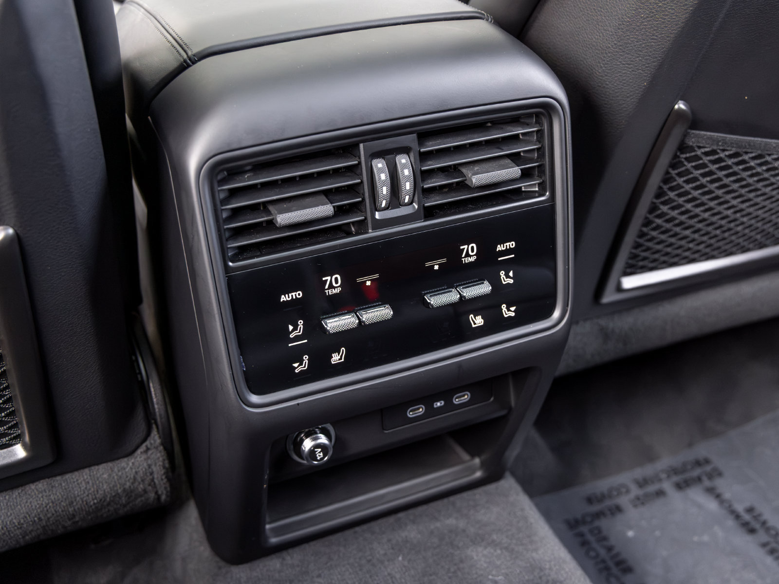 Certified 2026 Porsche Cayenne Coupe AWD/4WD image 51