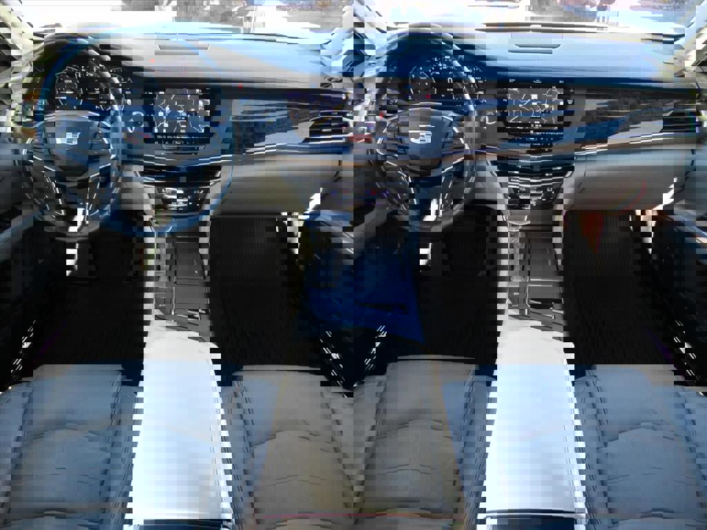 Used 2017 Cadillac CT6 Luxury image 11