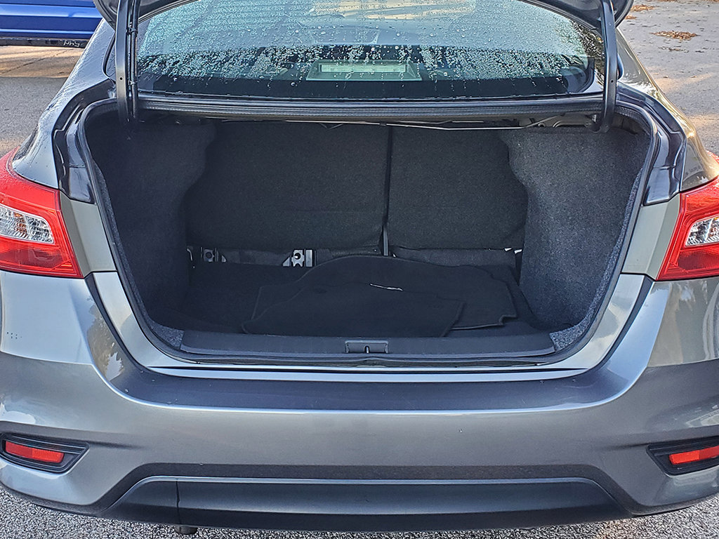Used 2018 Nissan Sentra SV FWD image 7