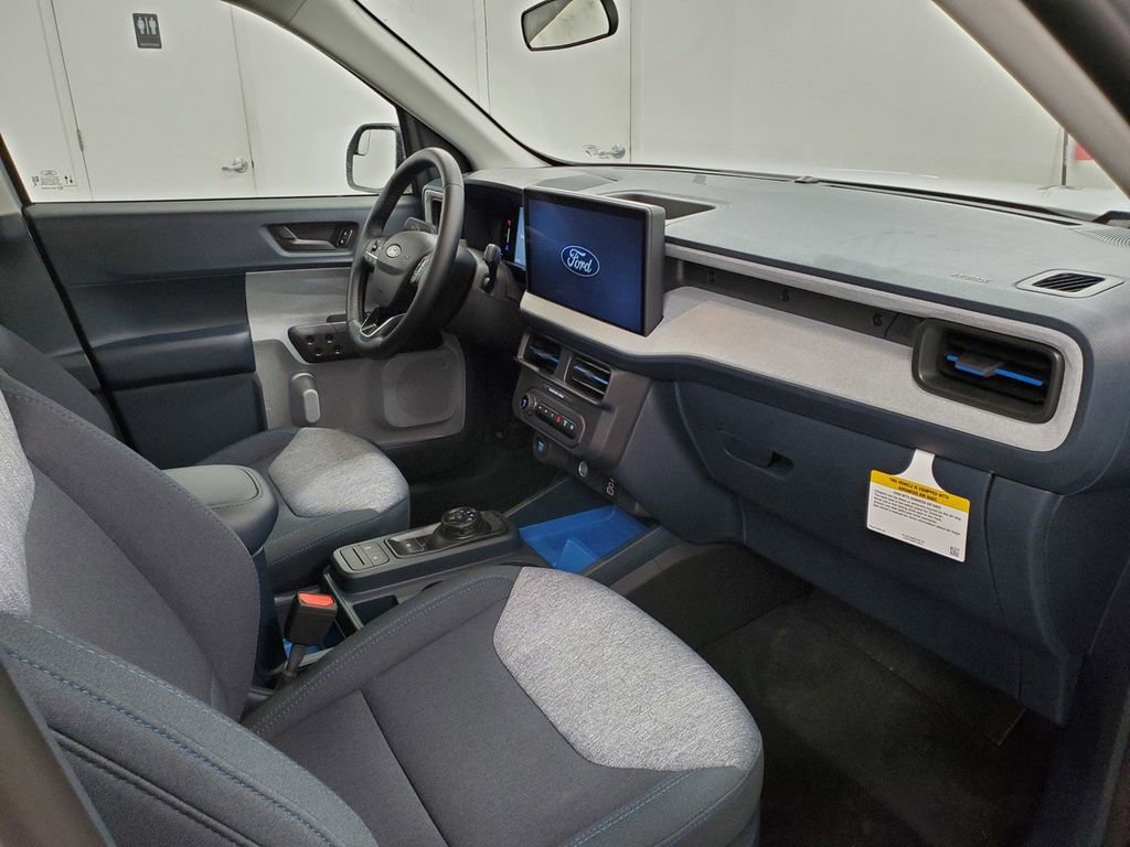 New 2026 Ford Maverick XLT w/ XLT Luxury Package image 13
