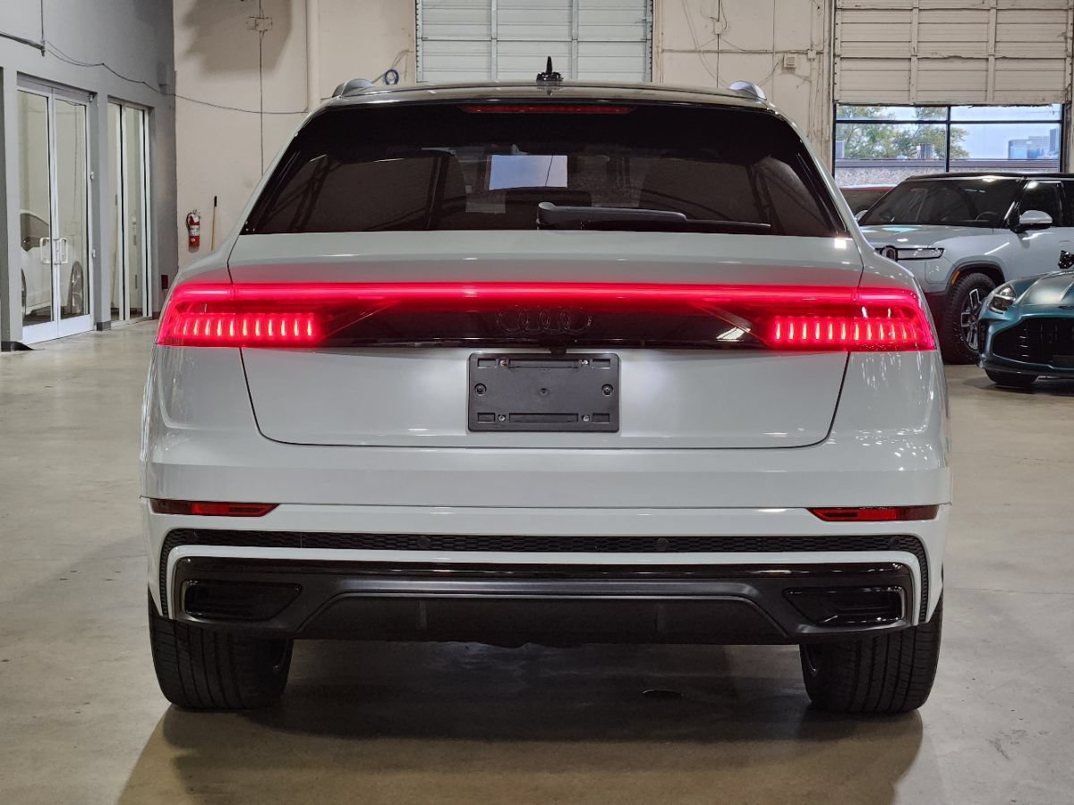 Used 2020 Audi Q8 Prestige AWD/4WD image 10