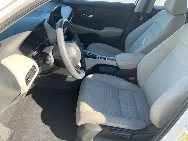 Used 2023 Honda HR-V LX image 9