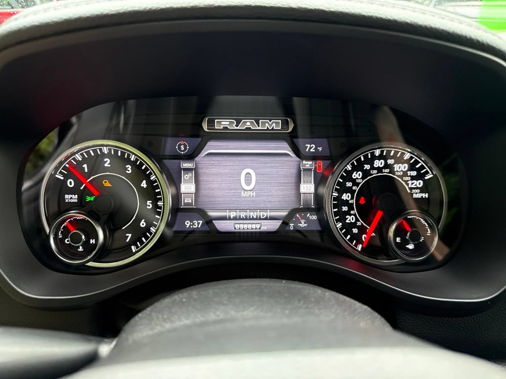 Used 2019 RAM 1500 Laramie AWD/4WD image 28