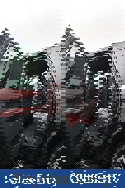 Used 2023 Ford Expedition Limited image 19