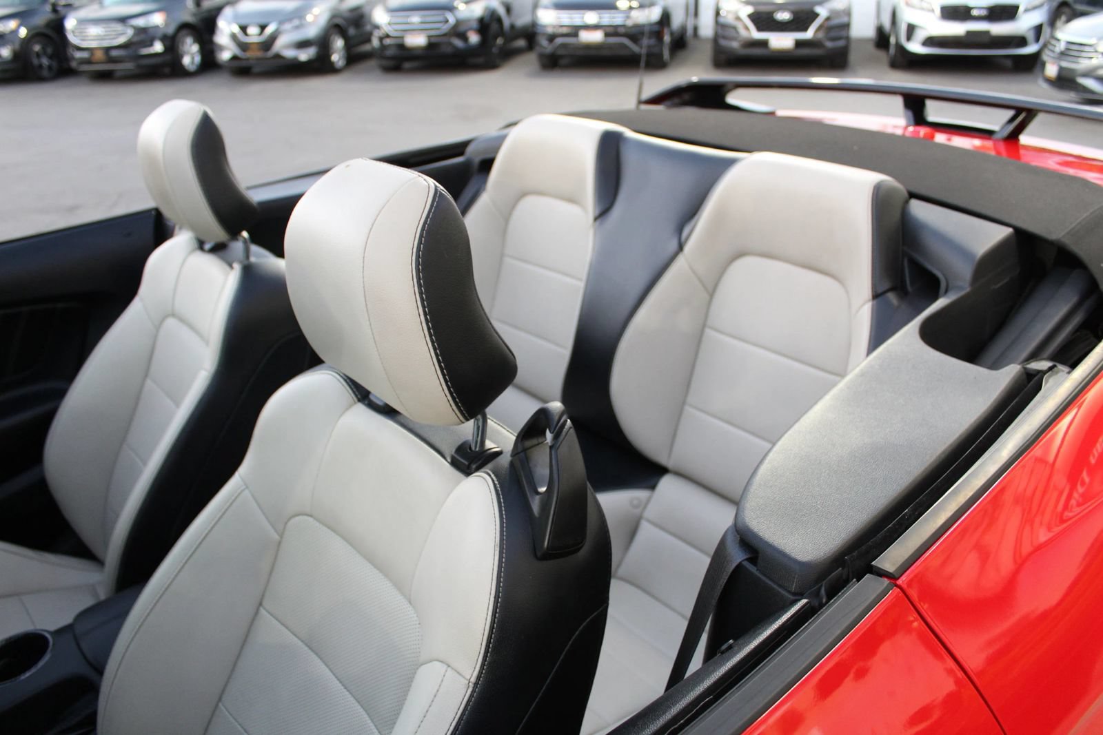 Used 2015 Ford Mustang Premium RWD image 40