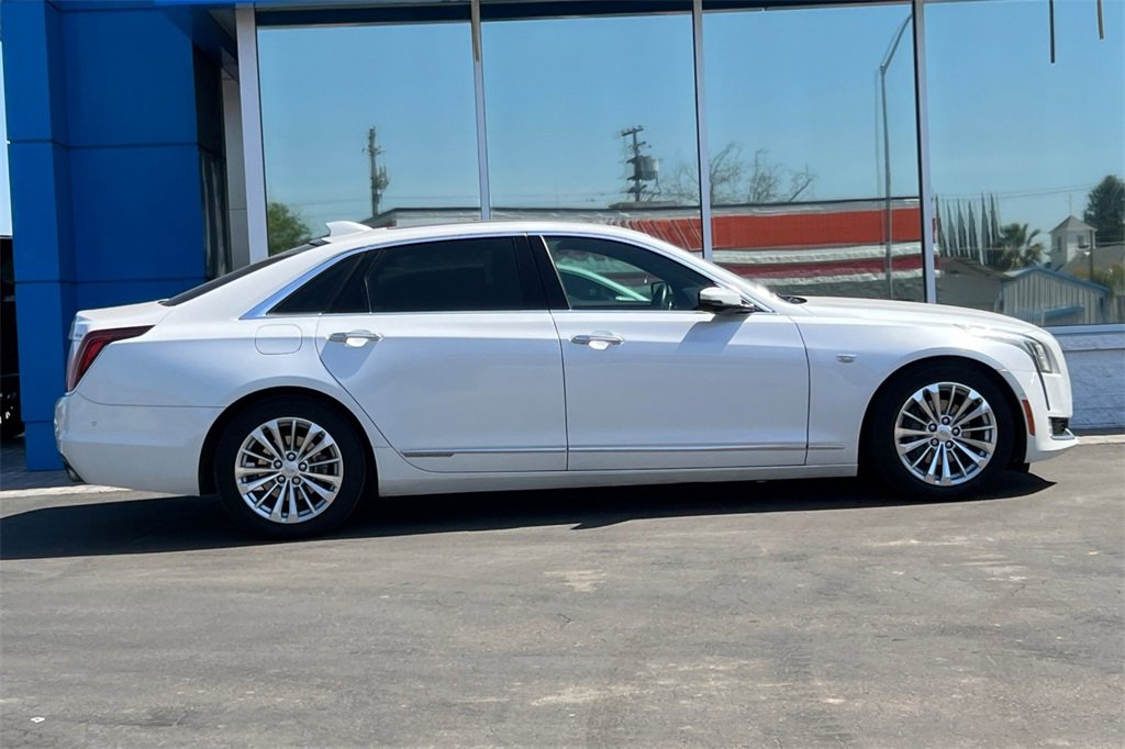 Used 2017 Cadillac CT6 Premium Luxury image 2