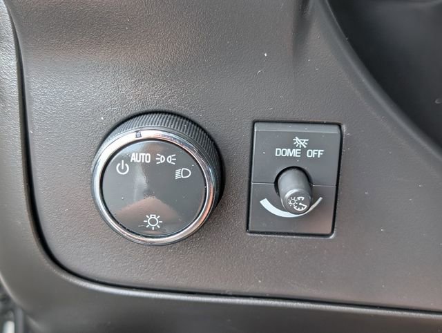 Used 2015 Chevrolet Express 2500 image 28