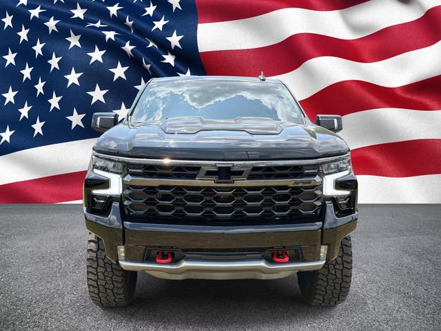 Used 2024 Chevrolet Silverado 1500 ZR2 w/ Technology Package AWD/4WD image 4