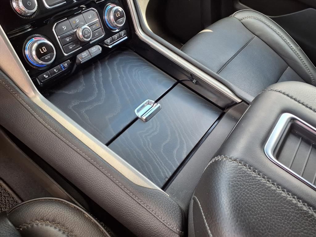 Used 2022 GMC Yukon Denali AWD/4WD image 27