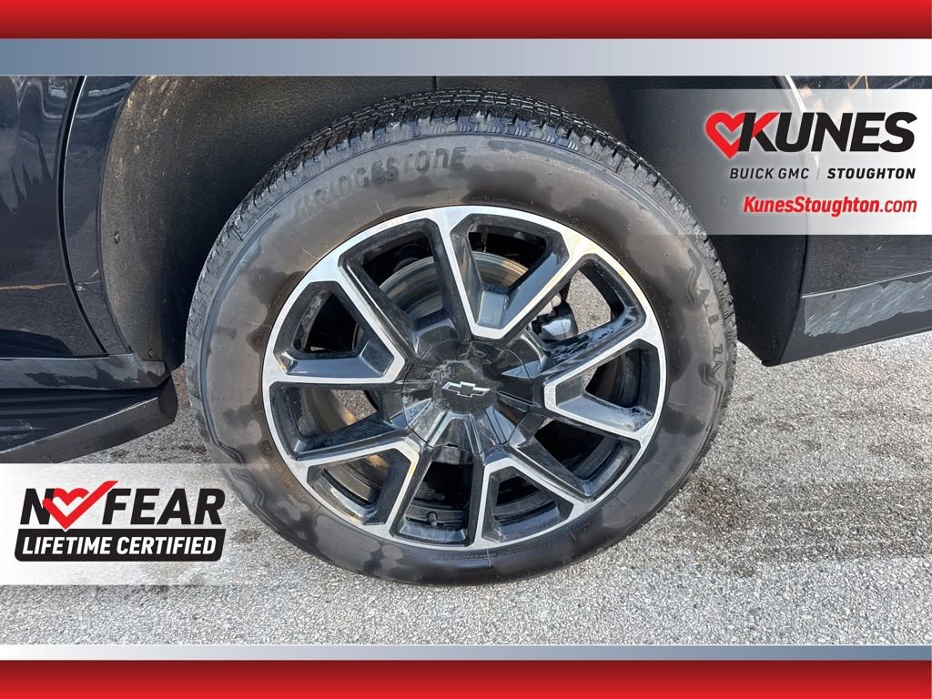 Used 2025 Chevrolet Tahoe RST image 18