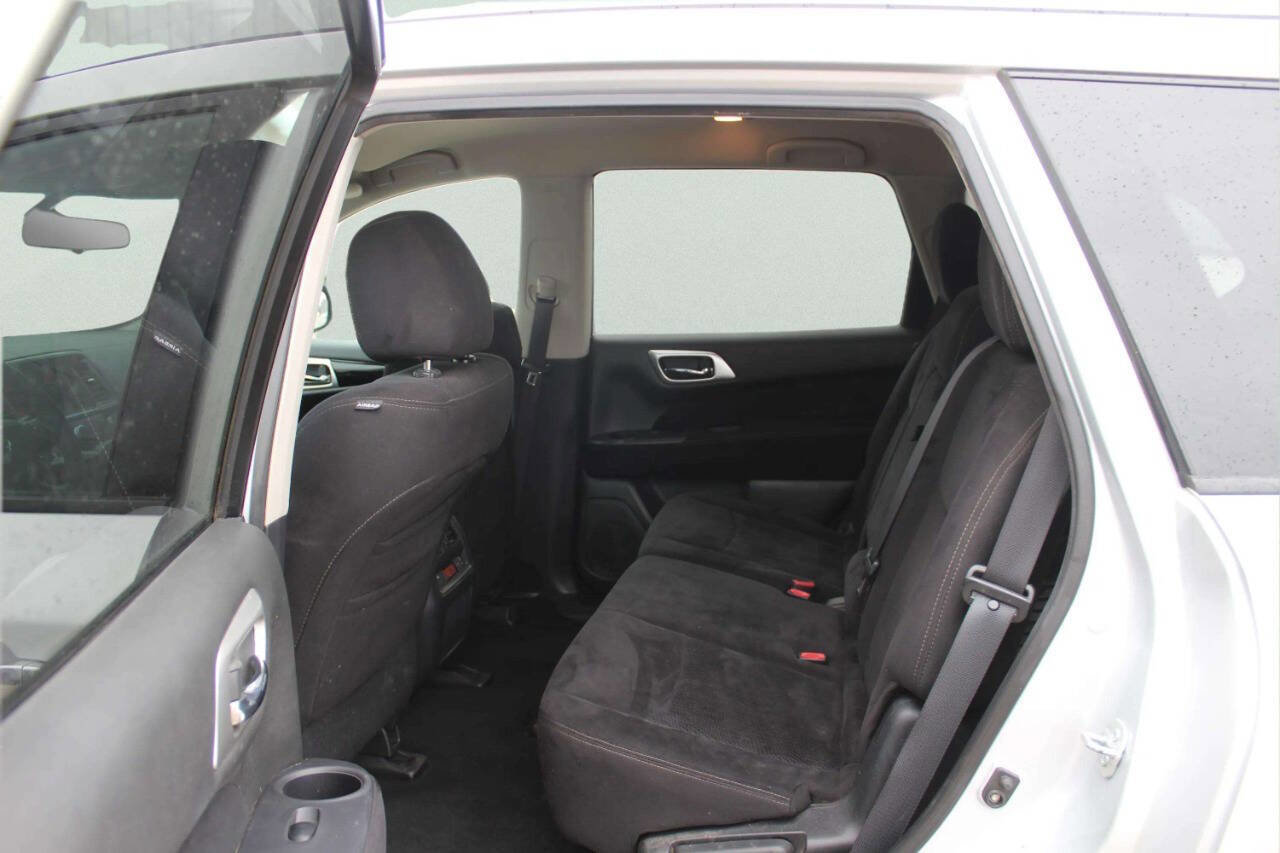 Used 2013 Nissan Pathfinder S image 7