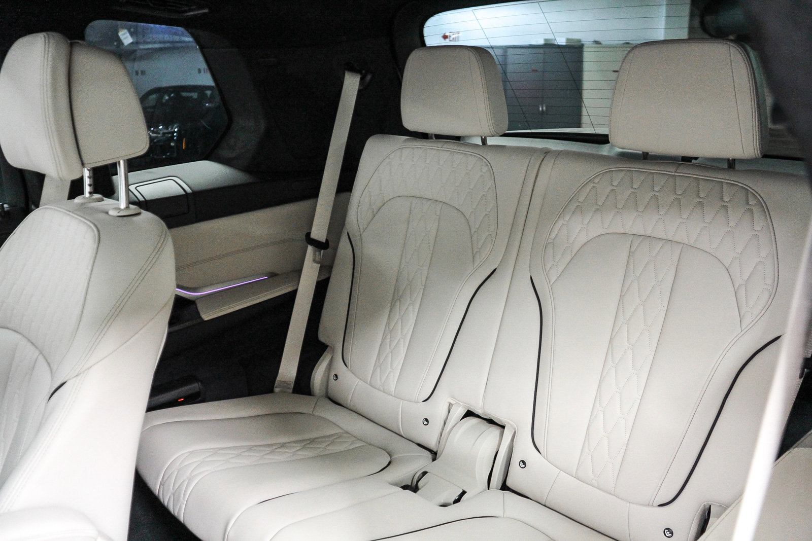 Used 2026 BMW X7 M60i AWD/4WD image 18