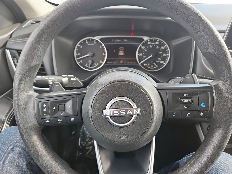 Used 2024 Nissan Rogue SV image 19