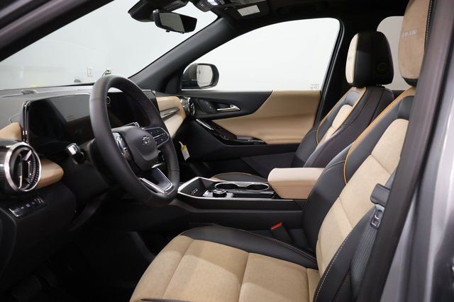 New 2026 Chevrolet Equinox ACTIV w/ Convenience Package III image 11