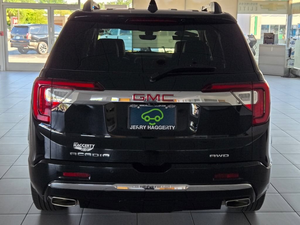 Certified 2023 GMC Acadia Denali w/ Denali Ultimate Package AWD/4WD image 13
